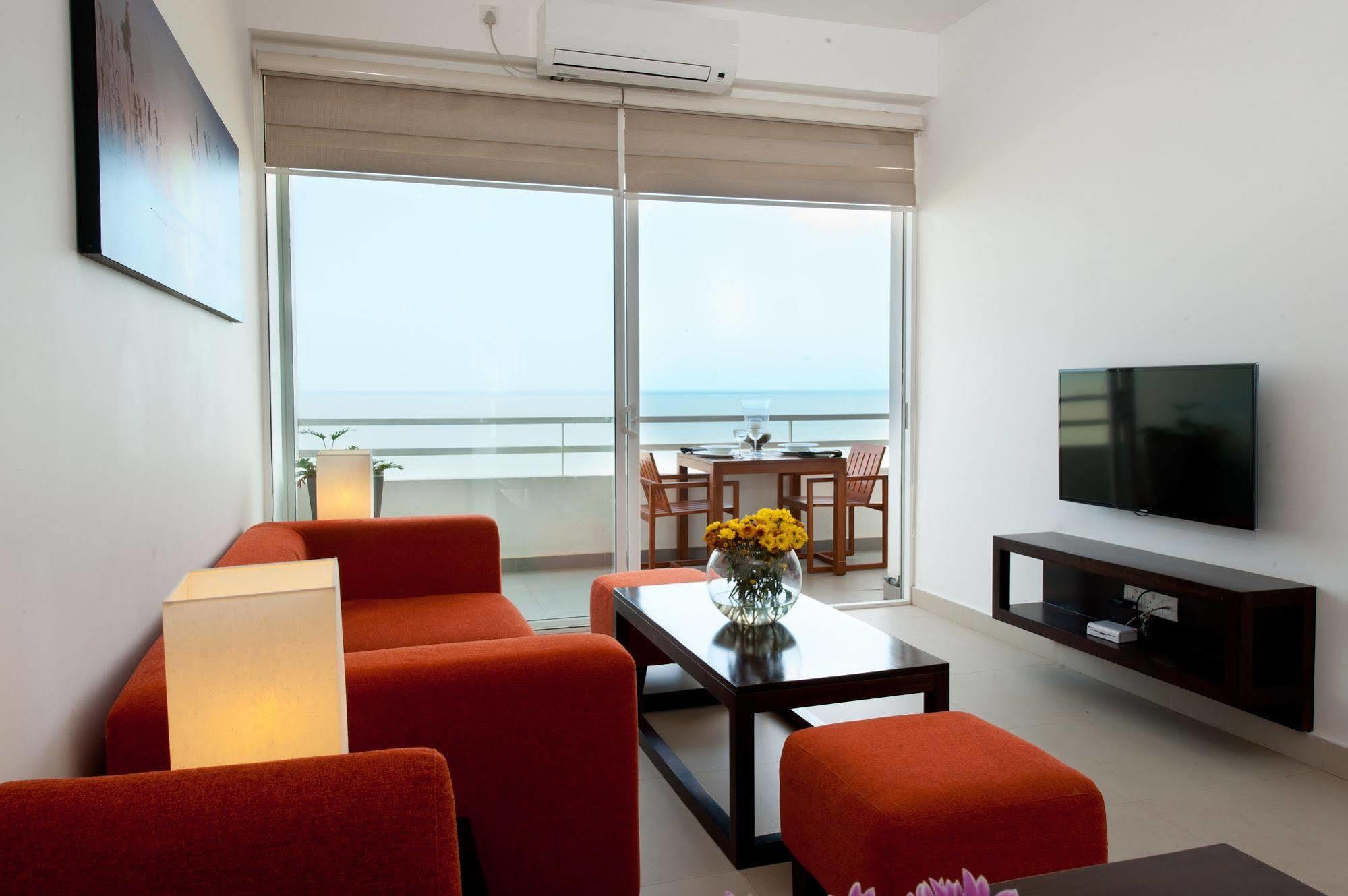 The Beach Apartments Negombo Exterior photo